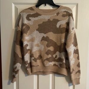 Lucky Brand Beige Camo Knit Sweater